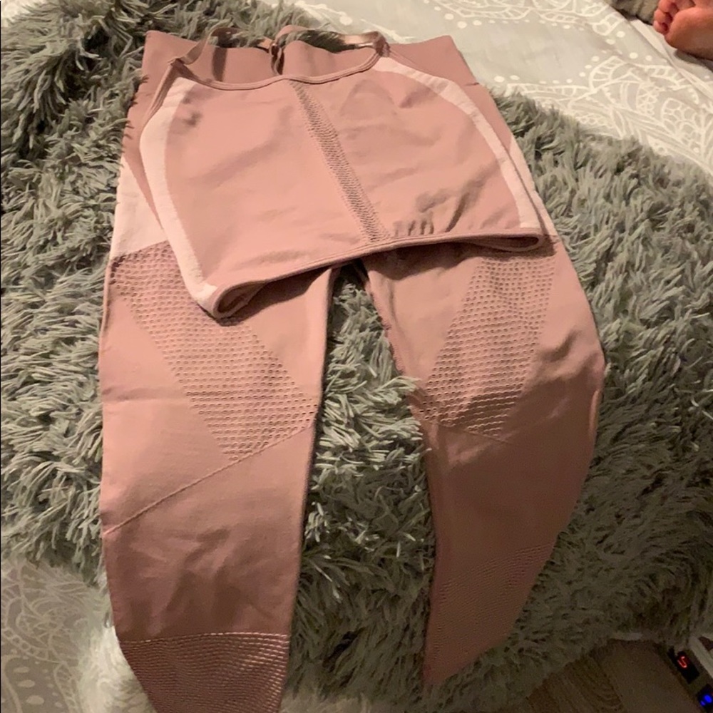 Fabletics workout outfit